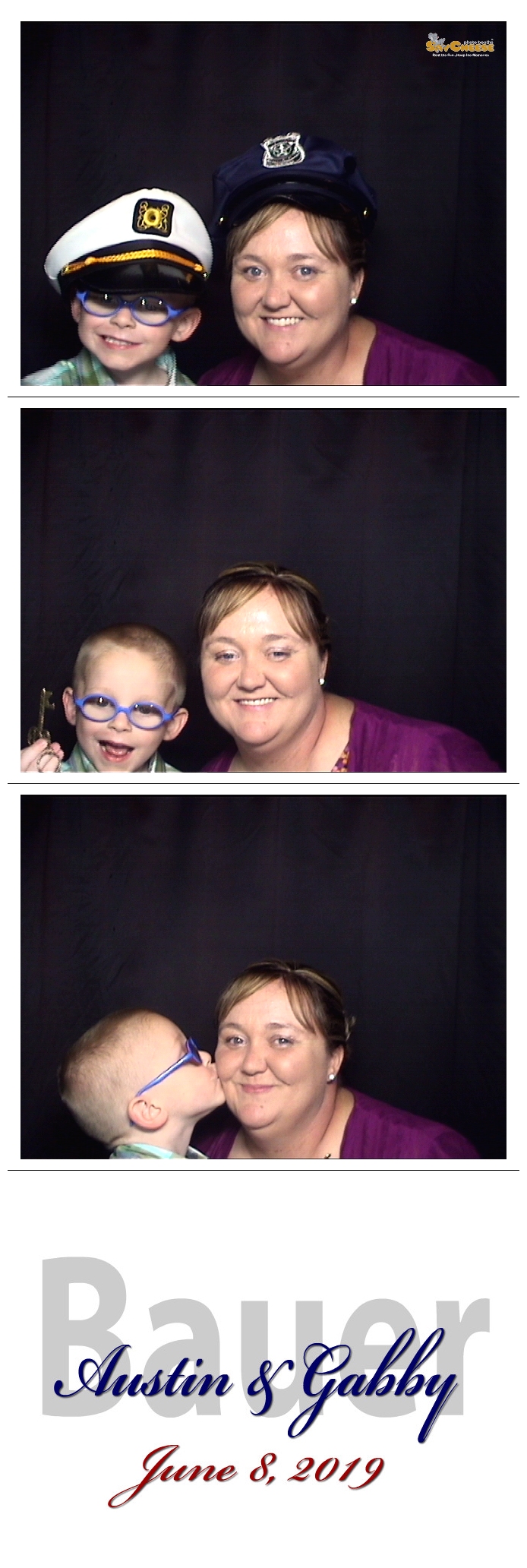 Bauer / Gregory Wedding  | View more photos from the event at gallery.saycheesephotobooth.com/u/SayCheesePhotoBooth/Bauer-Gregory-Wedding